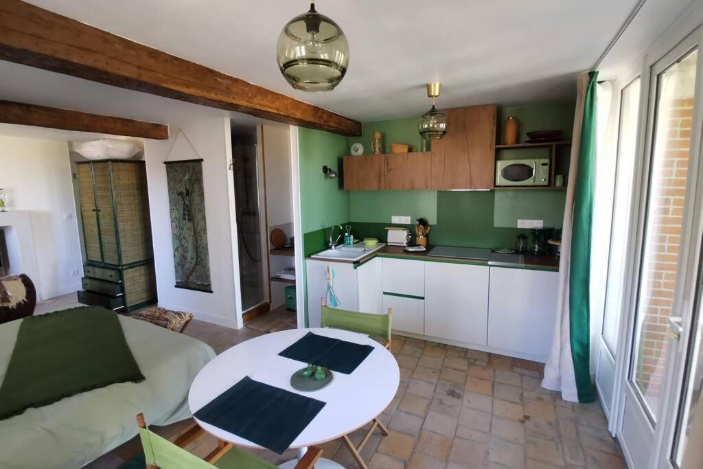 Amalouyse Studio De Charme Au Coeur Des Chateaux De Loire Montlouis-sur-Loire Buitenkant foto