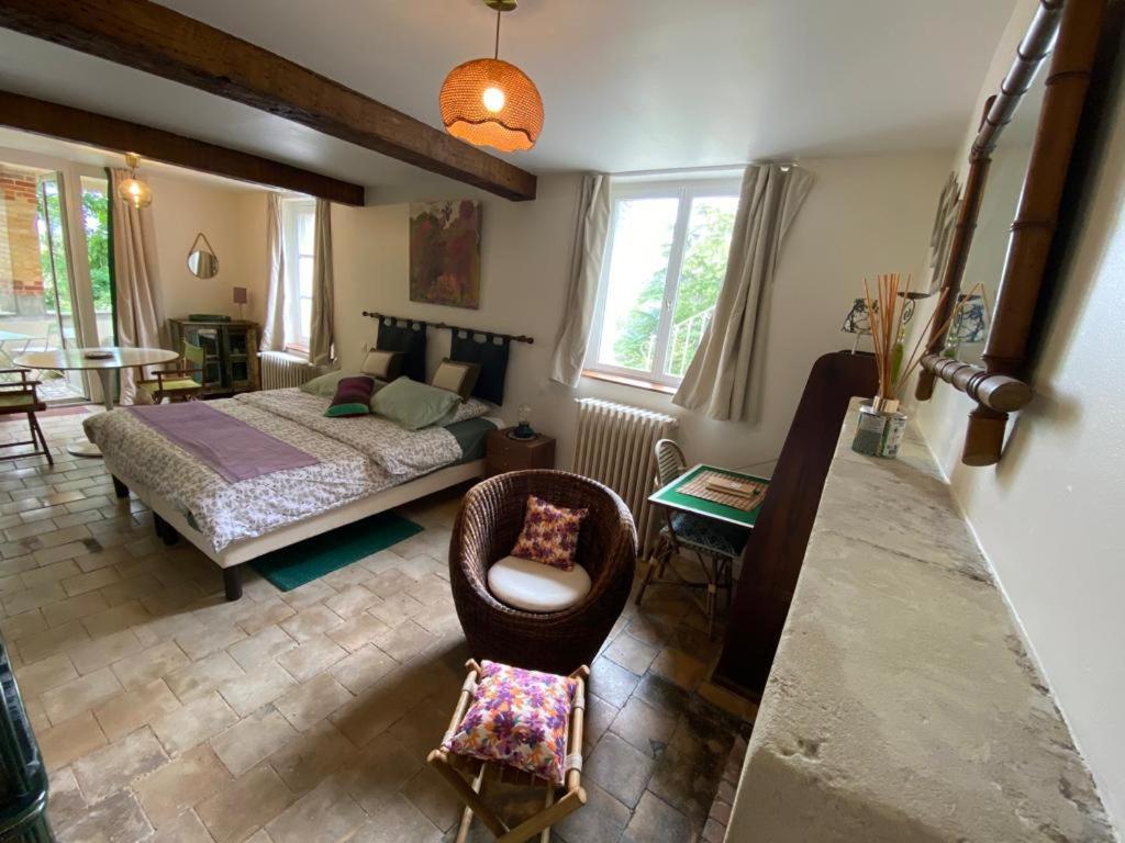 Amalouyse Studio De Charme Au Coeur Des Chateaux De Loire Montlouis-sur-Loire Buitenkant foto